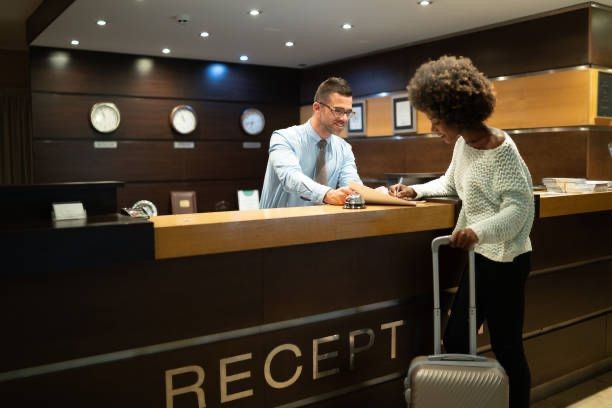 Receptionist